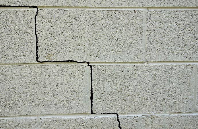 What Causes Cracks in The Structural Walls