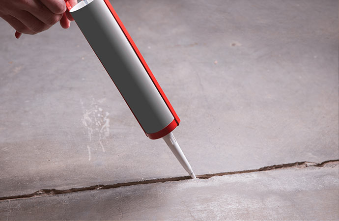 Polyurethane Injection vs. Compaction Grouting
